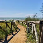 Апартаменты Beachfront Flat With Terrace *
